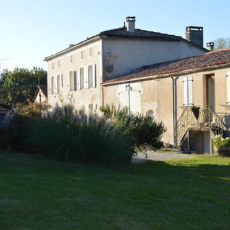 La Vieille Distillerie Le Tâtre Екстериор снимка